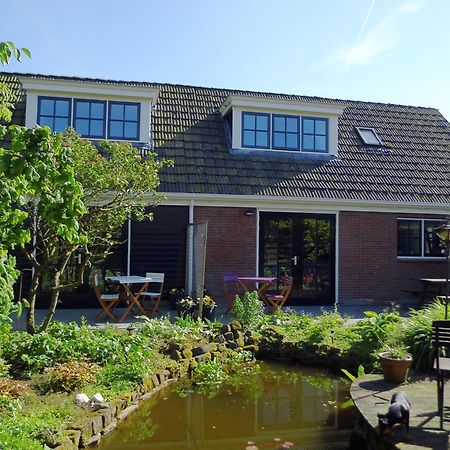 Bed and Breakfast 'T Laaisterplakky Oude Bildtzijl Zewnętrze zdjęcie